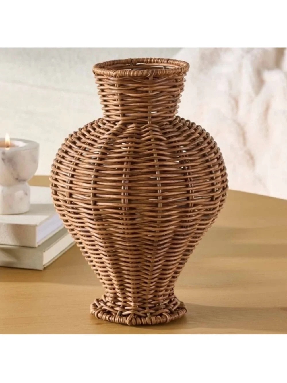 🆕- Better Homes & Gardens Woven Rattan Indoor Vase, 10